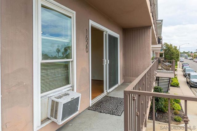 1620 Pomona, Coronado, CA 92118