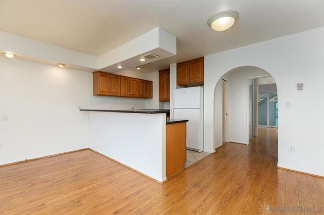 1620 Pomona, Coronado, CA 92118