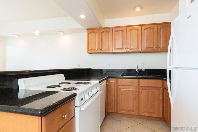 1620 Pomona, Coronado, CA 92118