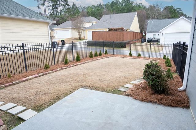 511 Anglewood Trace, Stockbridge, GA 30281