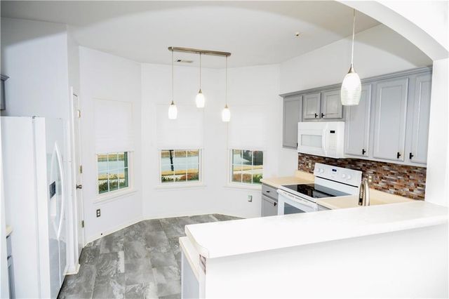 511 Anglewood Trace, Stockbridge, GA 30281