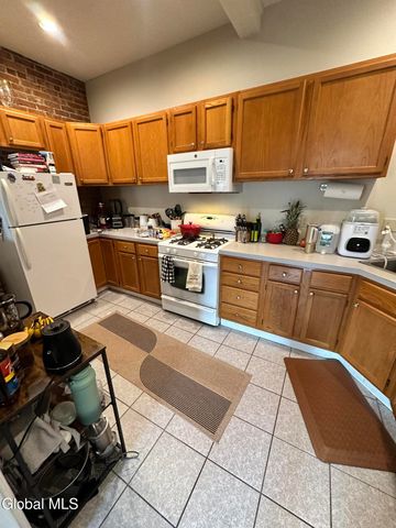 79 Ten Broeck Street, Albany, NY 12210