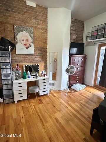 79 Ten Broeck Street, Albany, NY 12210