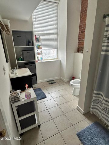 79 Ten Broeck Street, Albany, NY 12210