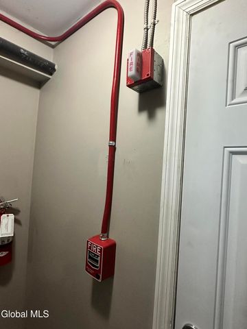 79 Ten Broeck Street, Albany, NY 12210