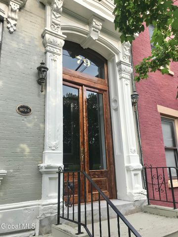 79 Ten Broeck Street, Albany, NY 12210