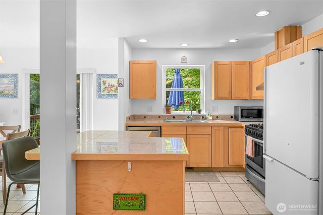 156 Windward Drive, Bellingham, WA 98229