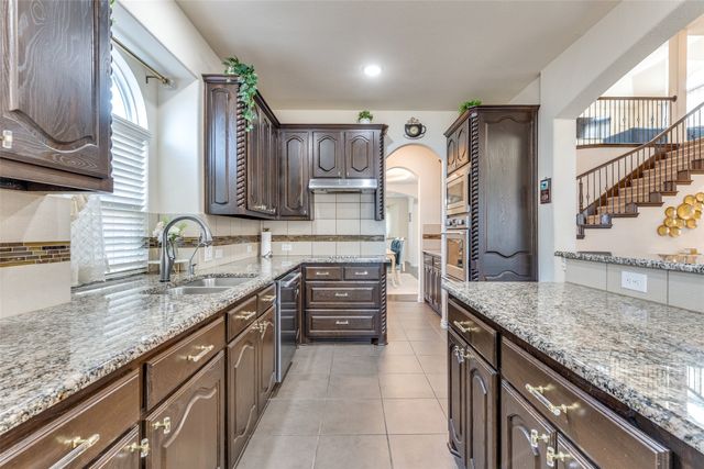 1324 Needle Cactus Drive, Fort Worth, TX 76177