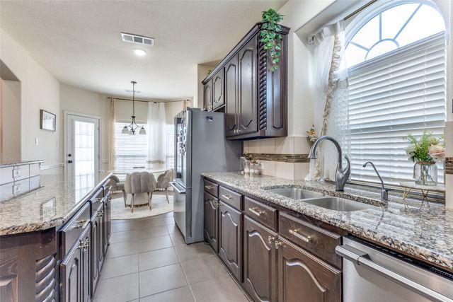 1324 Needle Cactus Drive, Fort Worth, TX 76177