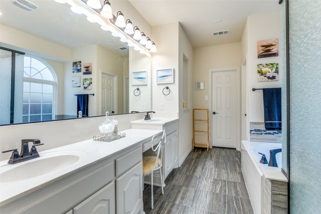 1324 Needle Cactus Drive, Fort Worth, TX 76177