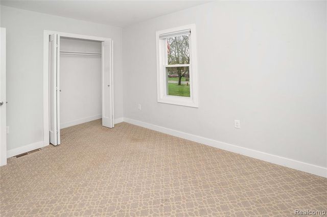 620 S Briarvale Drive, Auburn Hills, MI 48326