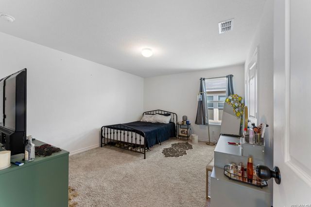 4646 Nightstar, Von Ormy, TX 78073