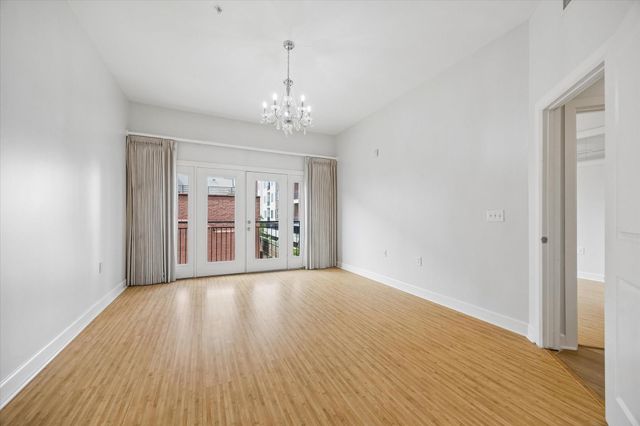 100 Willard Street 15, Houston, TX 77006