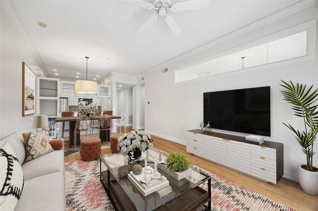 100 Willard Street 15, Houston, TX 77006