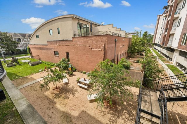 100 Willard Street 15, Houston, TX 77006