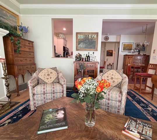 8 West Fisher Lane, South Burlington, VT 05403