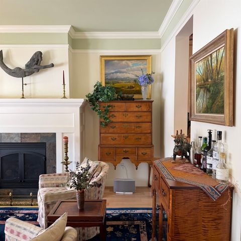 8 West Fisher Lane, South Burlington, VT 05403