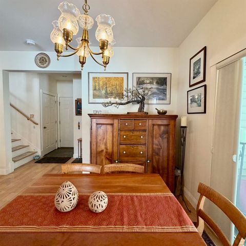 8 West Fisher Lane, South Burlington, VT 05403