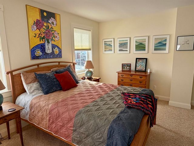 8 West Fisher Lane, South Burlington, VT 05403