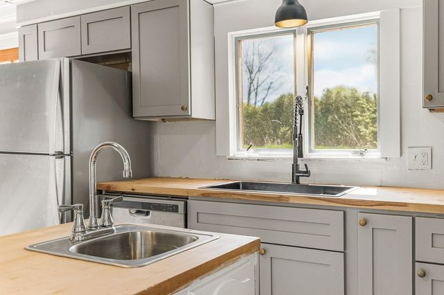 18 Spruce Street, Somersworth, NH 03878