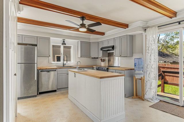 18 Spruce Street, Somersworth, NH 03878