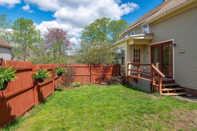18 Spruce Street, Somersworth, NH 03878