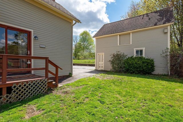 18 Spruce Street, Somersworth, NH 03878