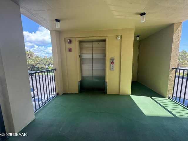 1441 N Atlantic Ave Unit 216, Daytona Beach, FL 32118