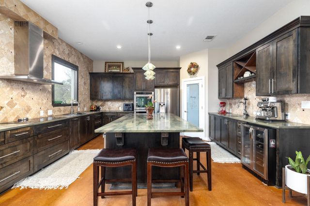 1202 Sierra Vista CV, Lockhart, TX 78644