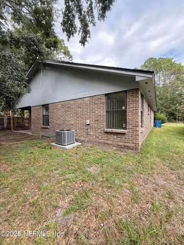 2338 BLOSSOM RIDGE Drive N, Jacksonville, FL 32218