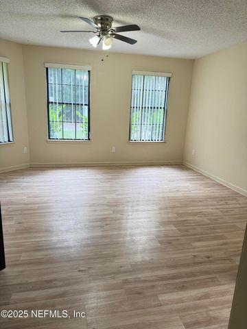 2338 BLOSSOM RIDGE Drive N, Jacksonville, FL 32218
