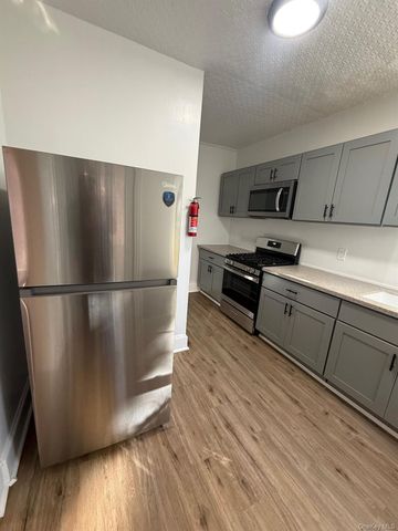 101 Renwick Street, Newburgh, NY 12550
