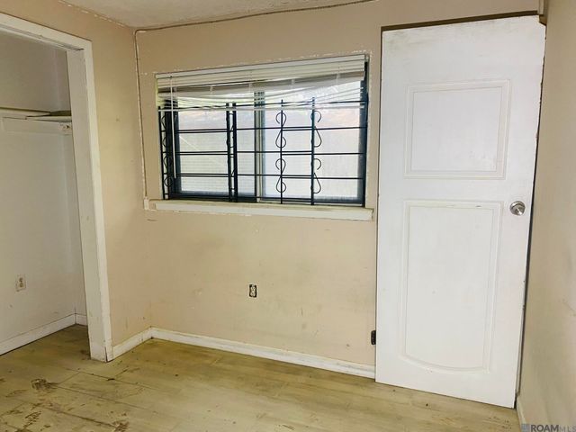 6411 Landis Dr, Baton Rouge, LA 70812