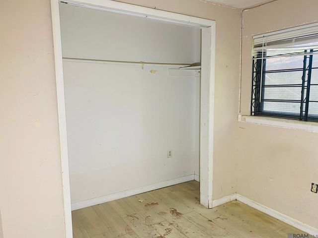 6411 Landis Dr, Baton Rouge, LA 70812