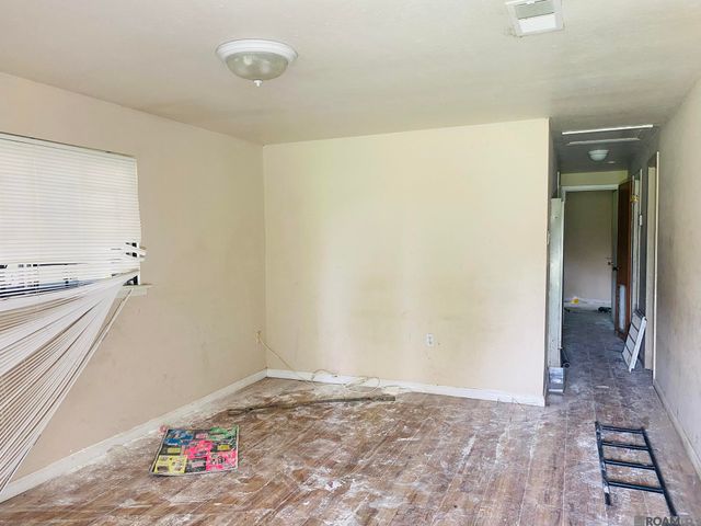 6411 Landis Dr, Baton Rouge, LA 70812