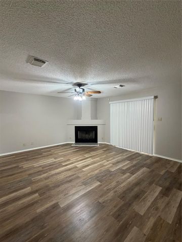 305 Stone PARK, New Braunfels, TX 78130
