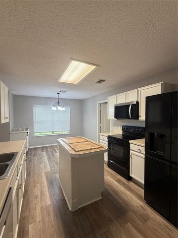 305 Stone PARK, New Braunfels, TX 78130