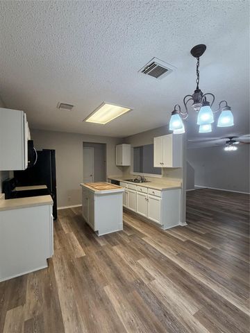 305 Stone PARK, New Braunfels, TX 78130