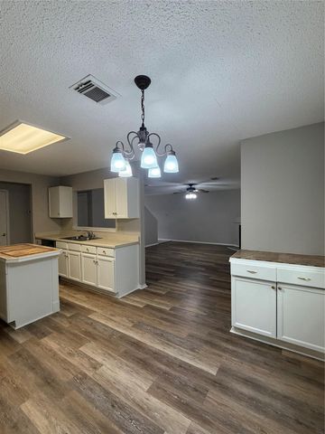 305 Stone PARK, New Braunfels, TX 78130