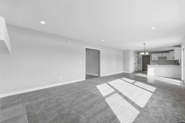 1575 Farm View Court, Huntertown, IN 46748