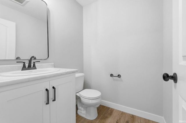 1575 Farm View Court, Huntertown, IN 46748