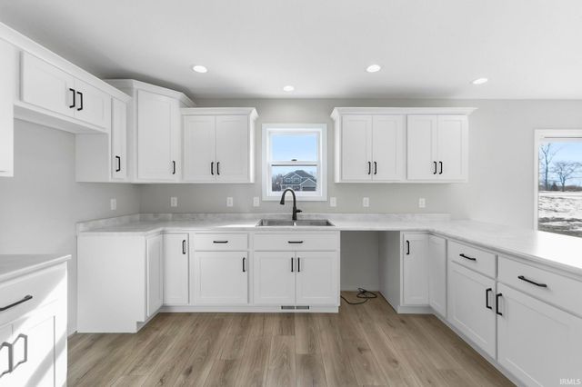 1575 Farm View Court, Huntertown, IN 46748