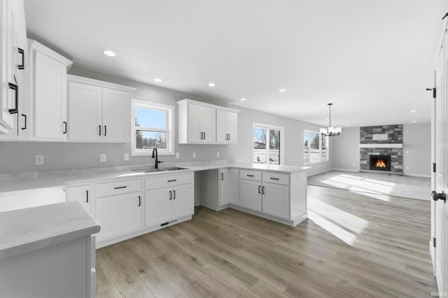 1575 Farm View Court, Huntertown, IN 46748