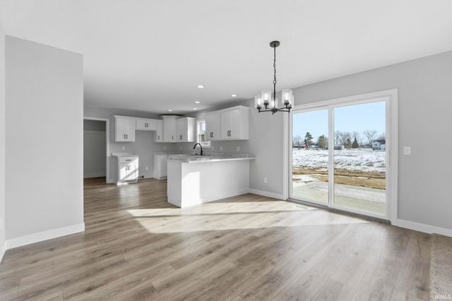 1575 Farm View Court, Huntertown, IN 46748