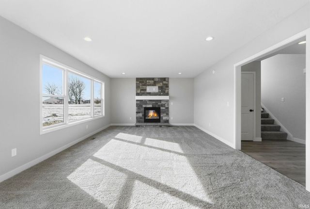 1575 Farm View Court, Huntertown, IN 46748