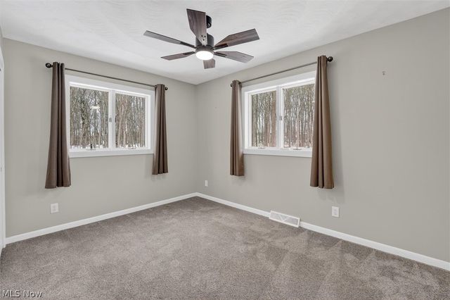 4586 Everhart Drive, Green, OH 44720