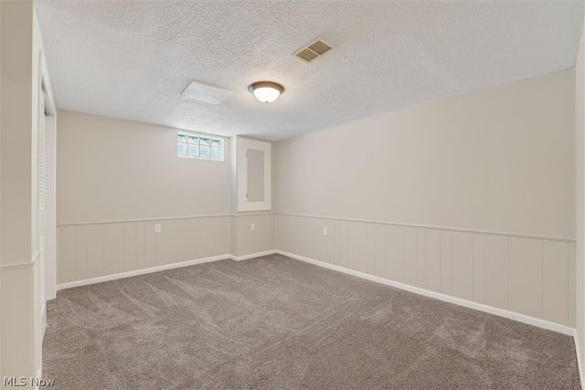 4586 Everhart Drive, Green, OH 44720