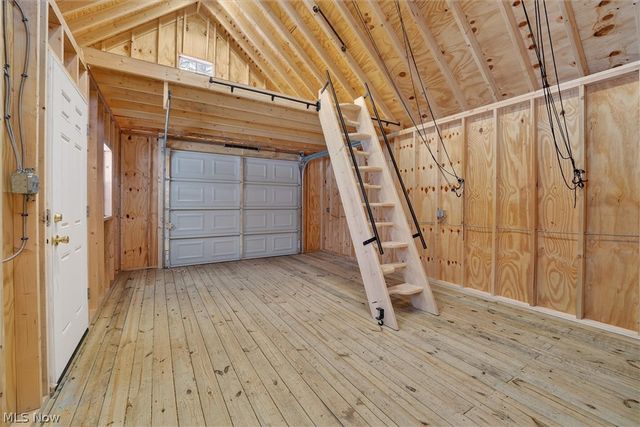 4586 Everhart Drive, Green, OH 44720