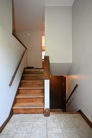 716 Sampson St, Monongahela, PA 15063
