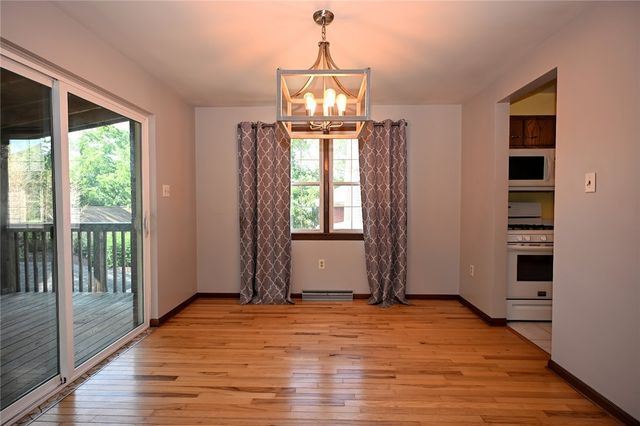 716 Sampson St, Monongahela, PA 15063